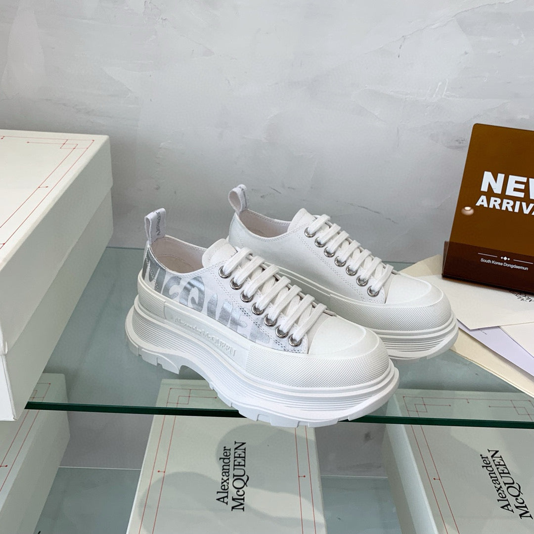 Alexander McQueen Sneakers