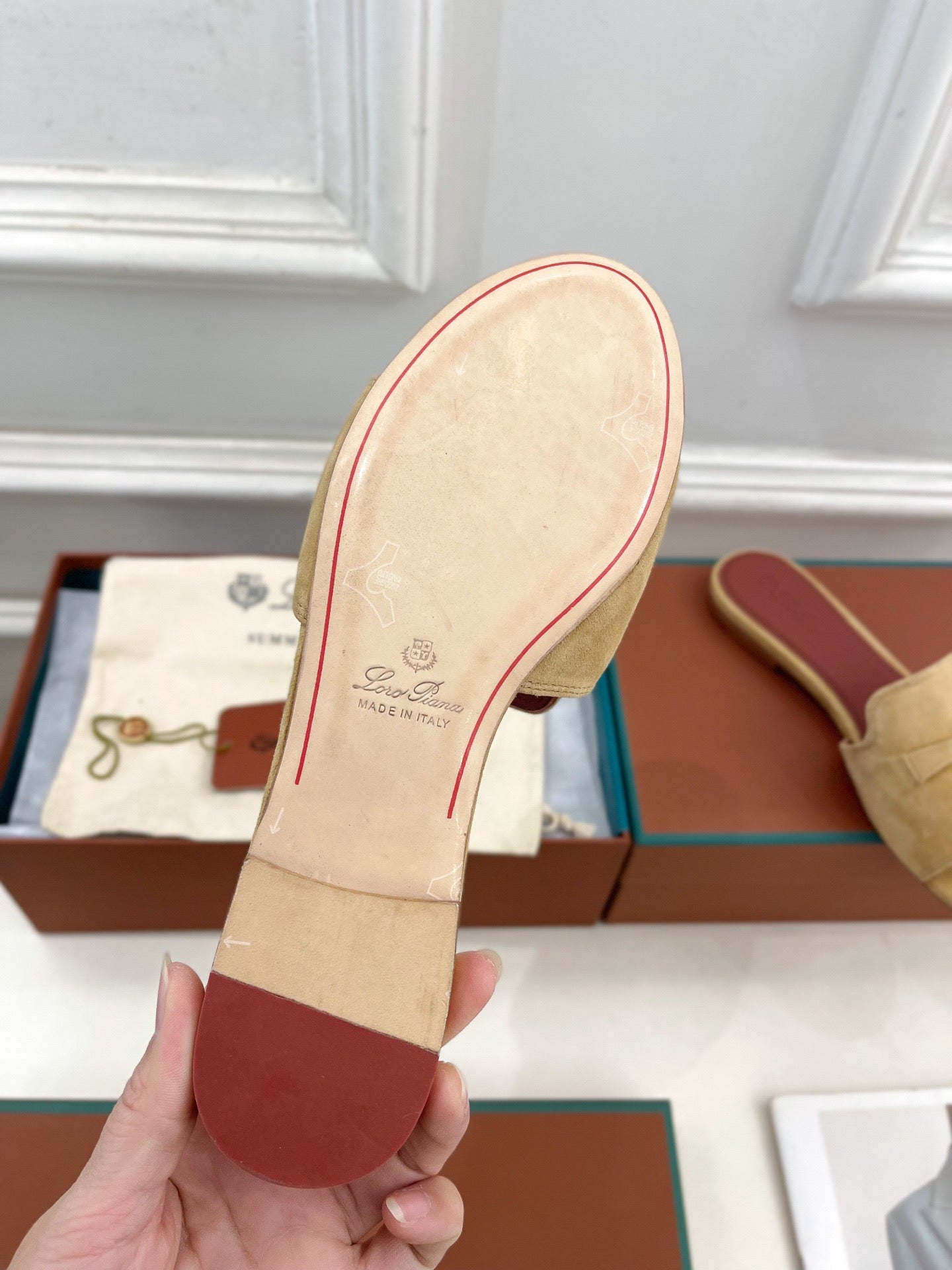 LP Sandals