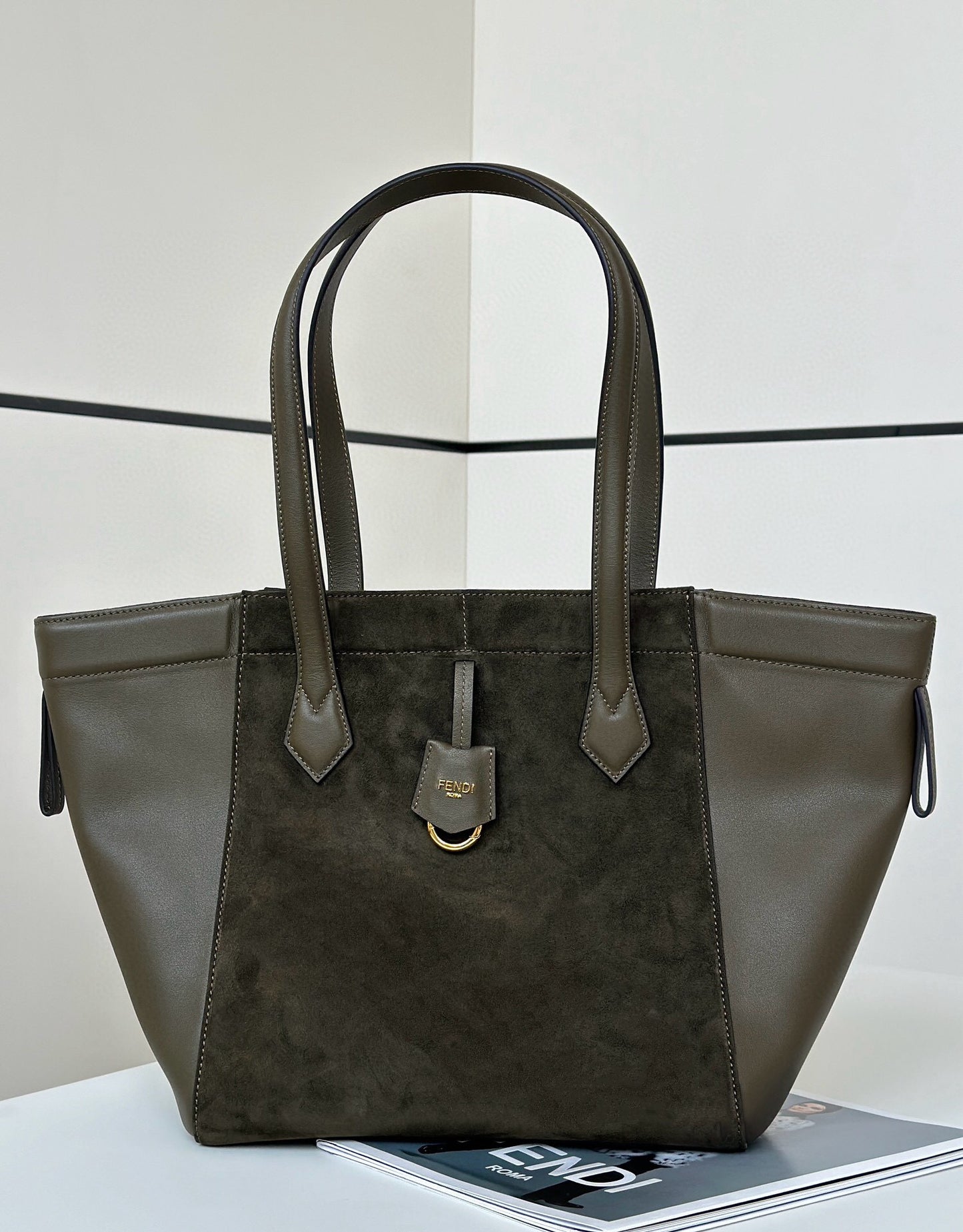 Fendi Tote  27x15x27