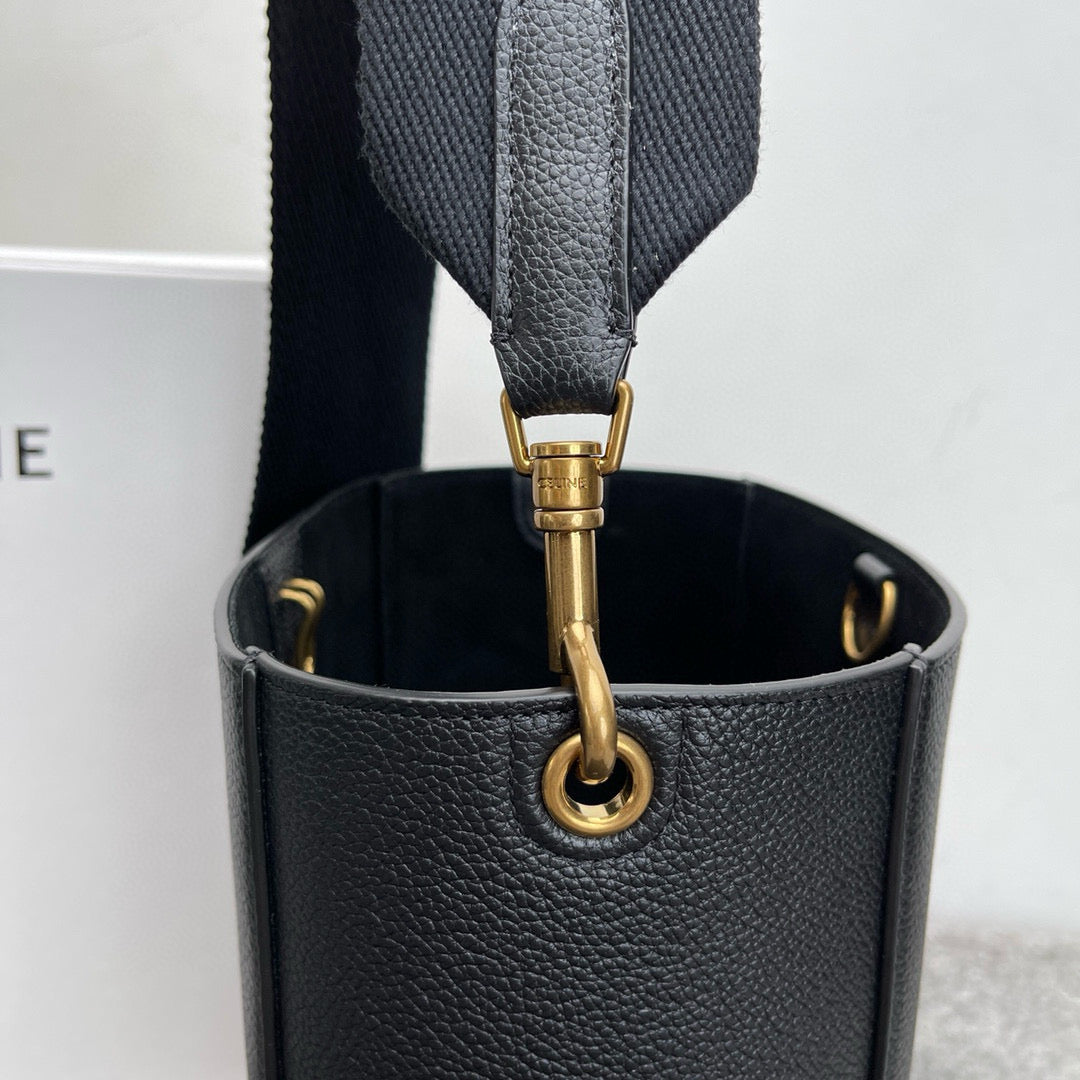 Celine Sangle Bucket
