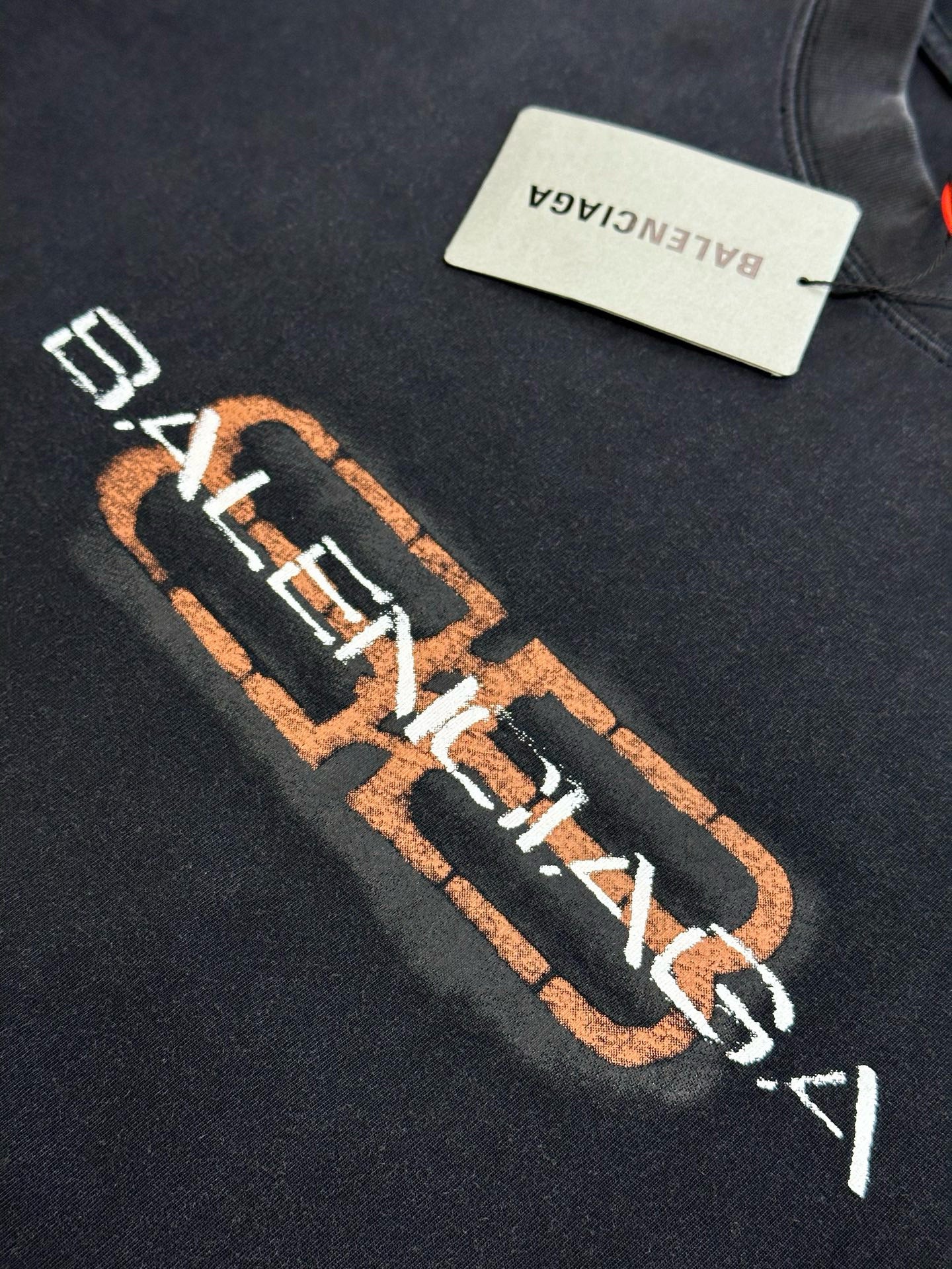 Balenciaga T-Shirt