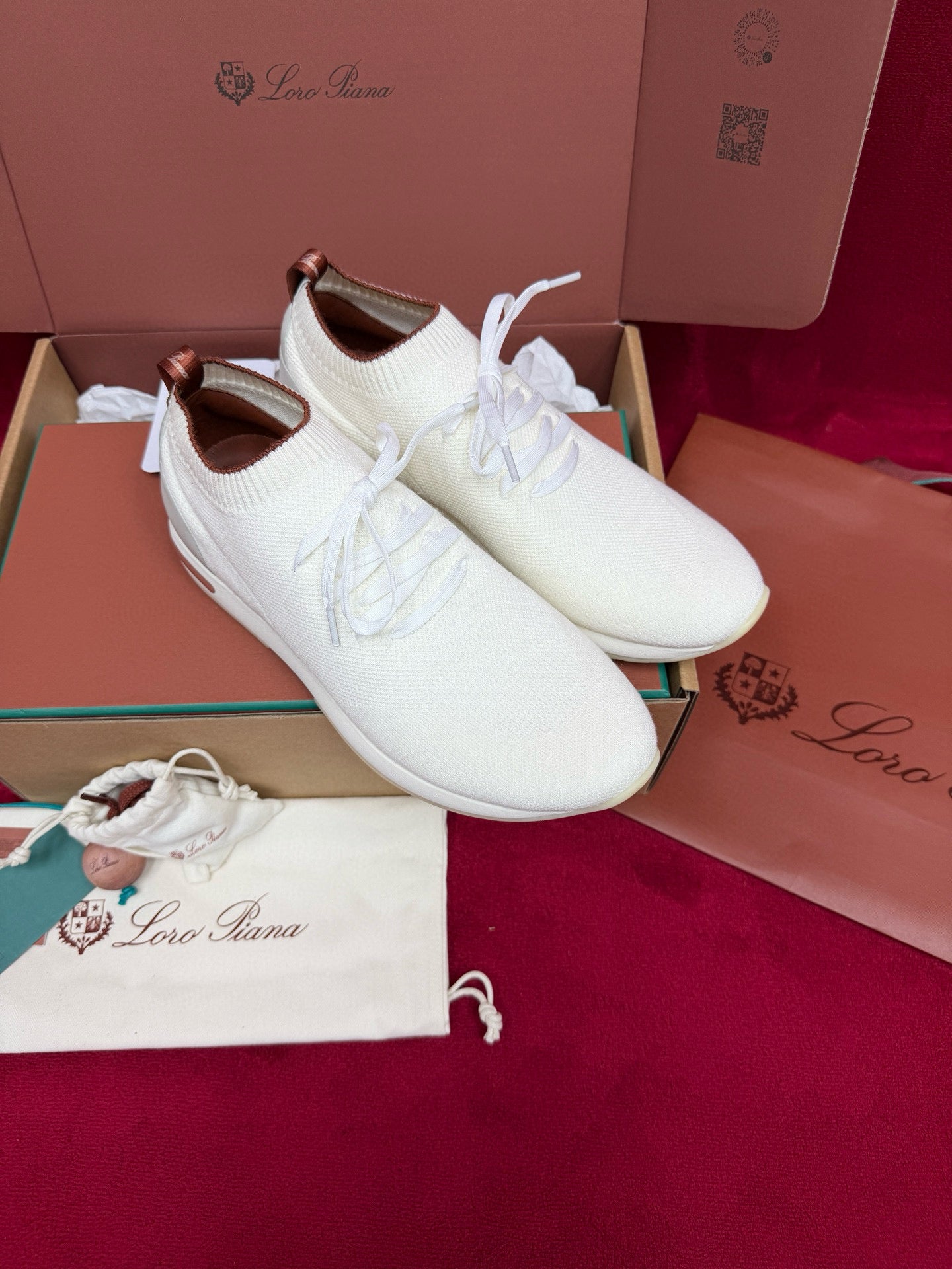 Loro Piana 360 Flexy Walk Sneakers