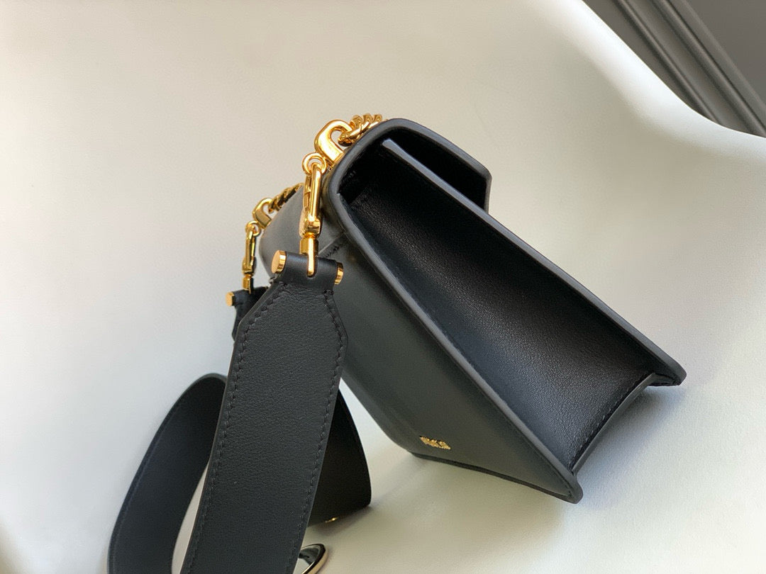 Bvlgari Serpenti East-West Maxi Chain Bag