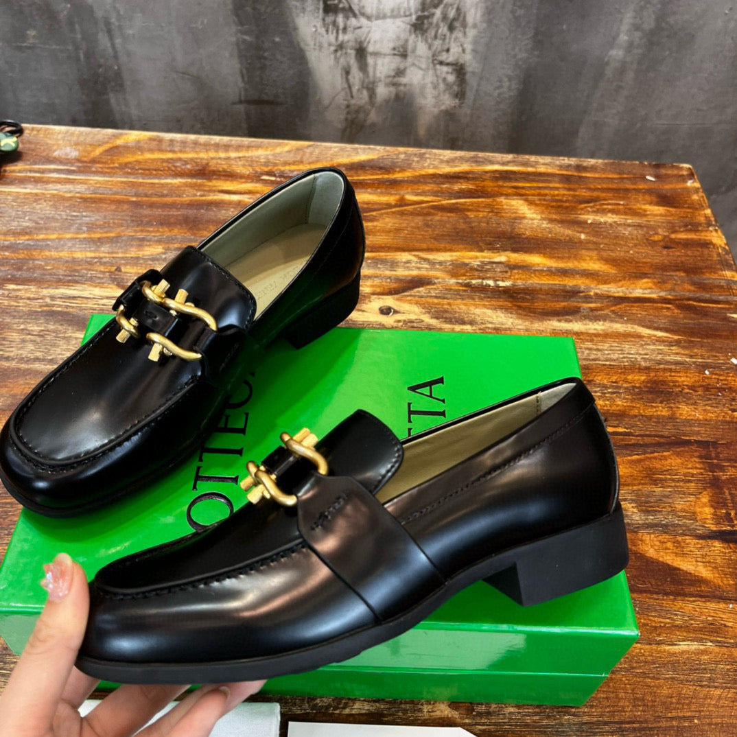 BV Loafer