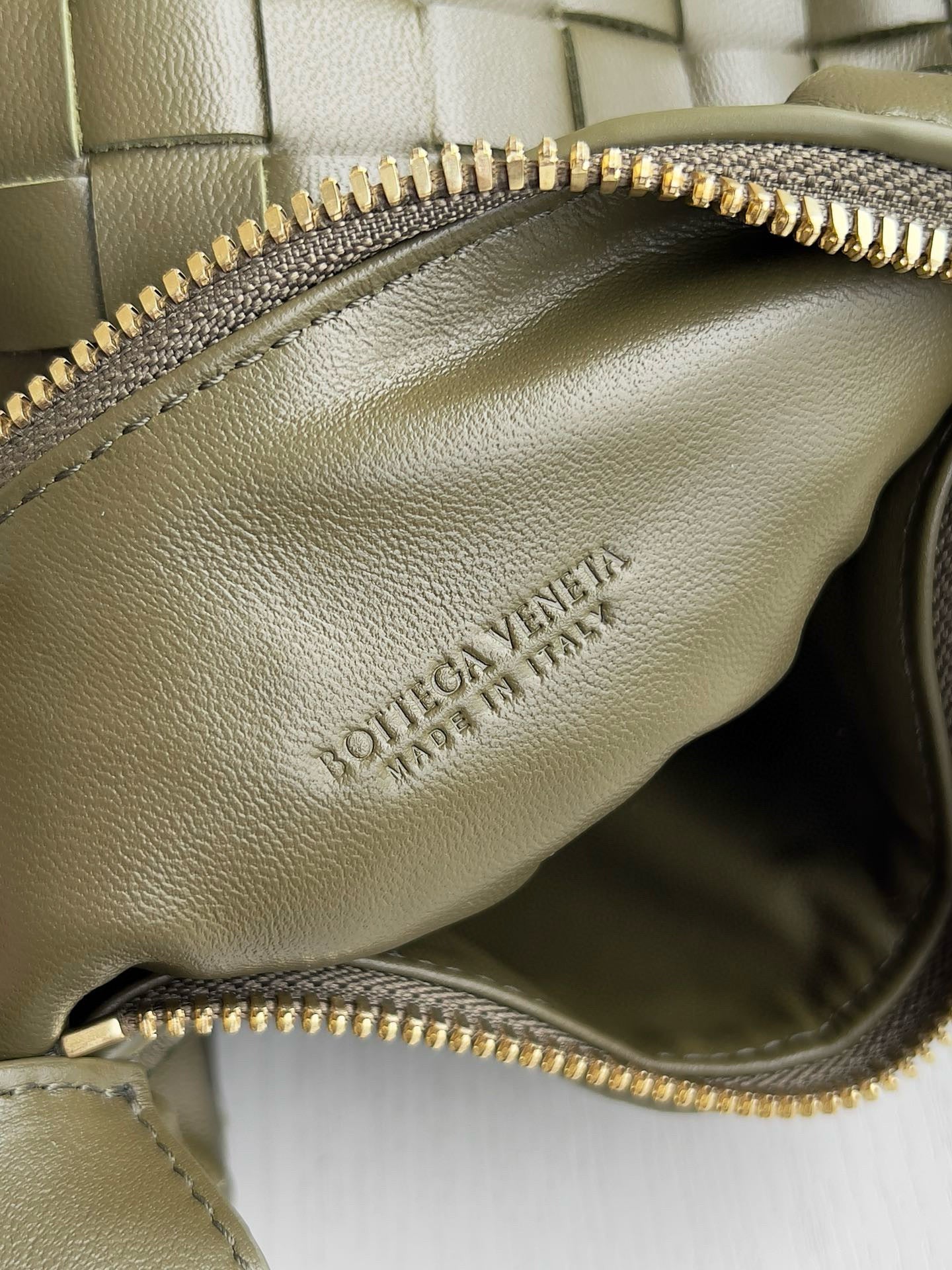 BV Wallace Mini Intrecciato Shoulder Bag