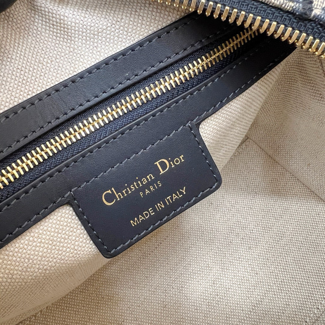 Dior Groove Bag