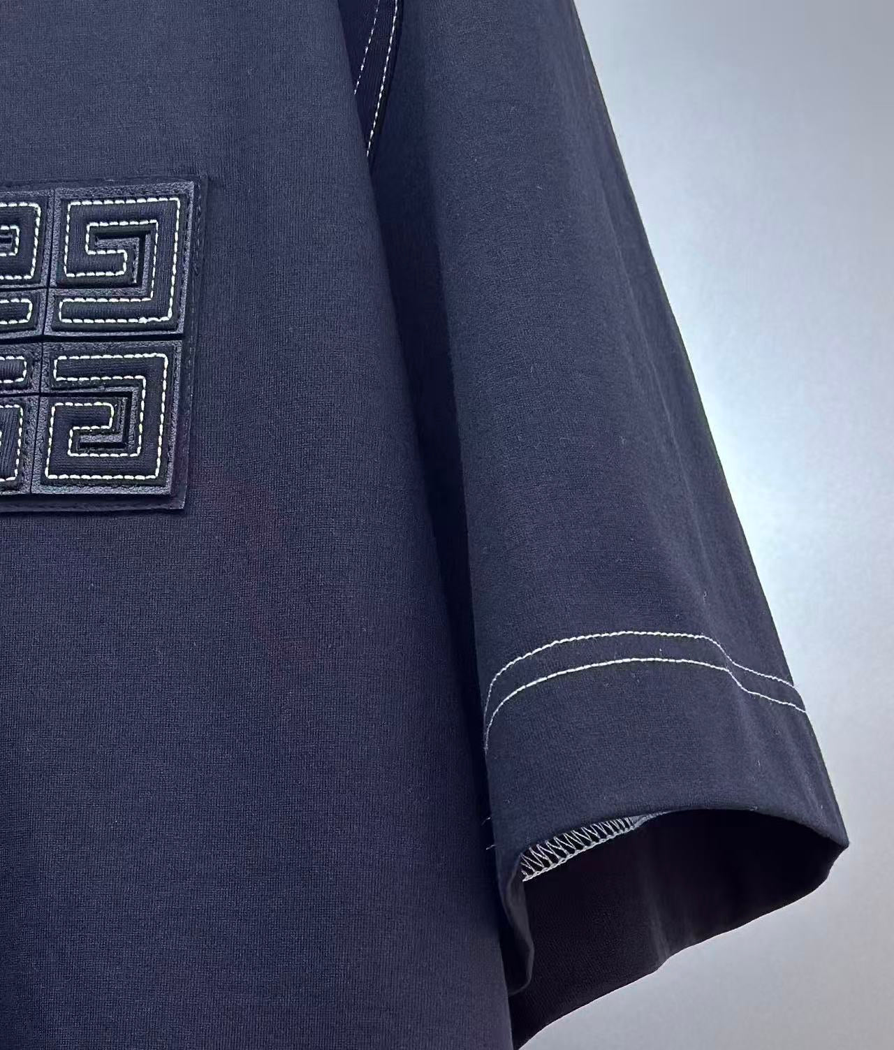 Givenchy T-Shirt