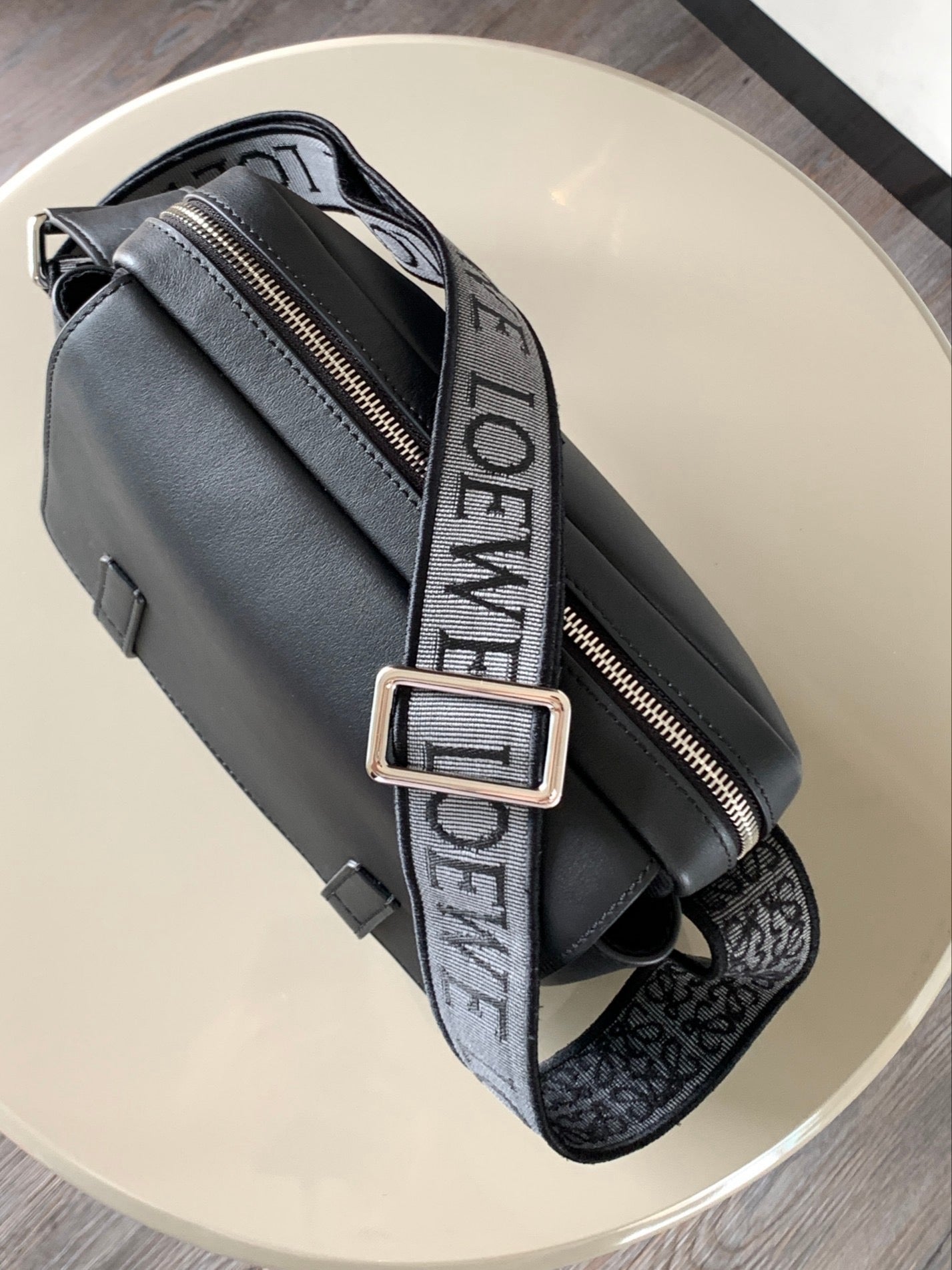 Loewe Messenger Bag