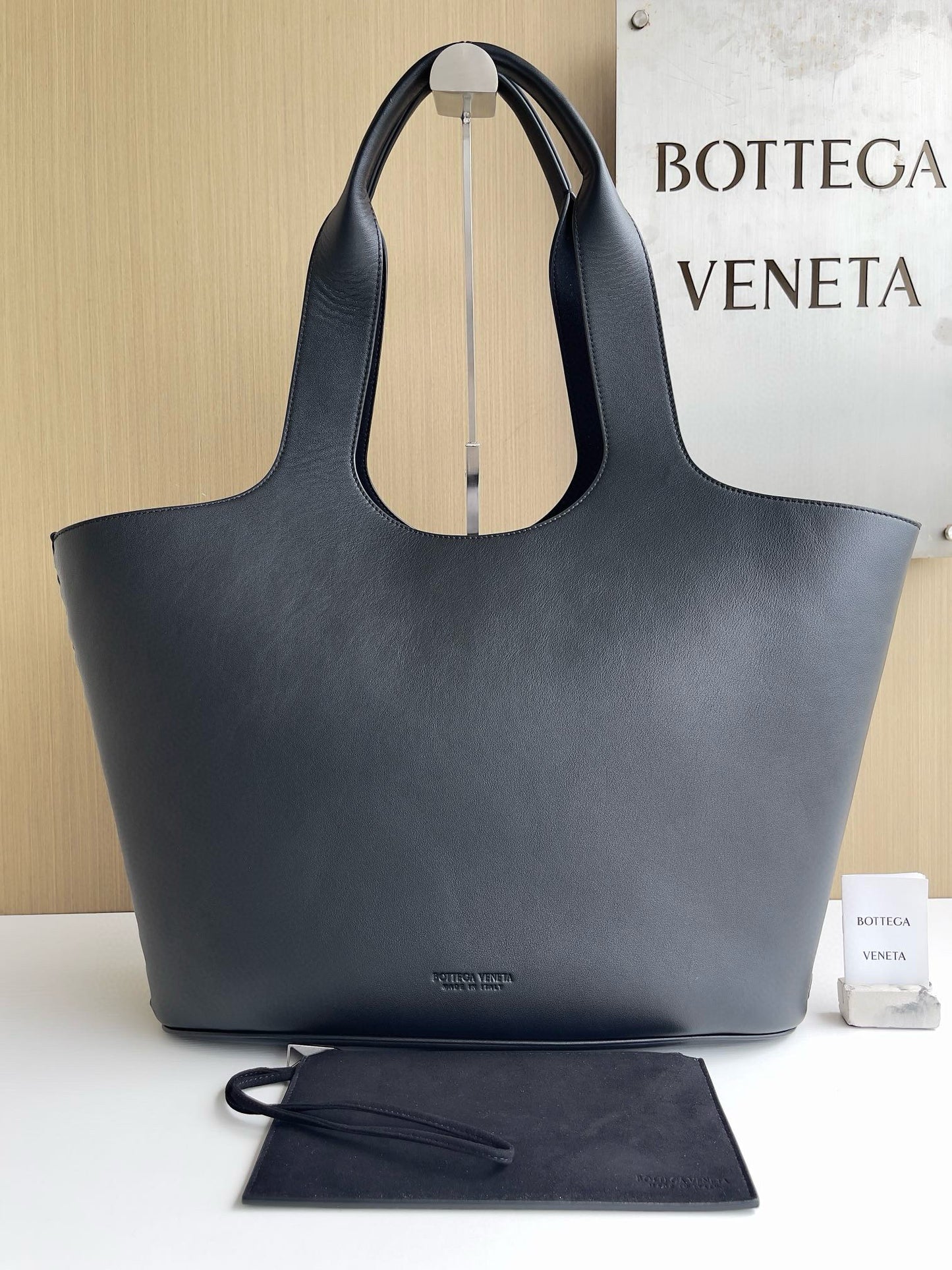 BV Creek Tote Bag