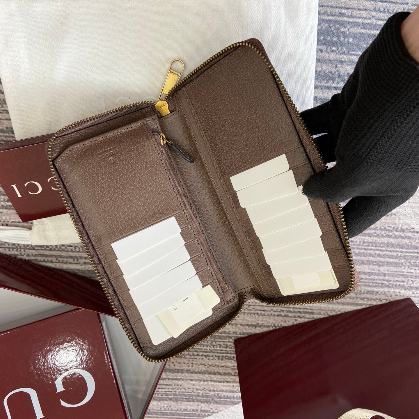Gucci Long Zipped Wallet