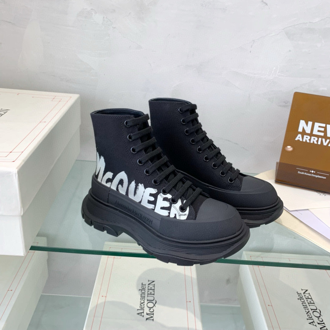 Alexander McQueen Sneakers