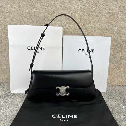 Celine Triomphe Hobo