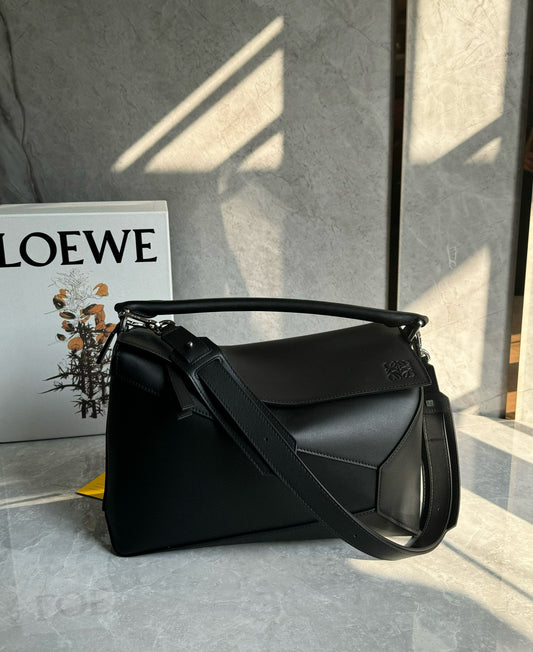 Loewe Puzzle Shoulder Bag(33x21x17cm)