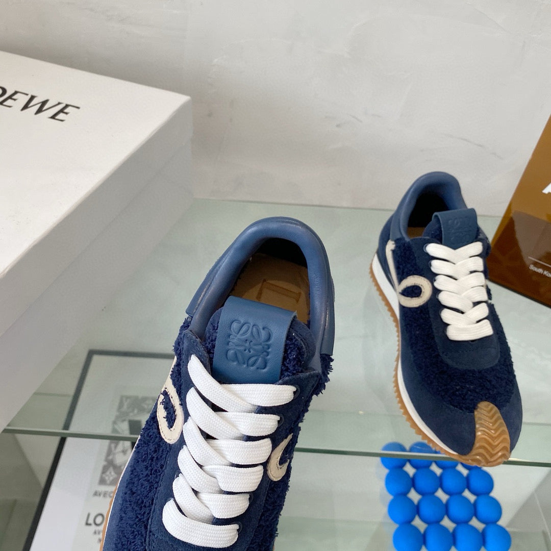 Loewe Sneakers