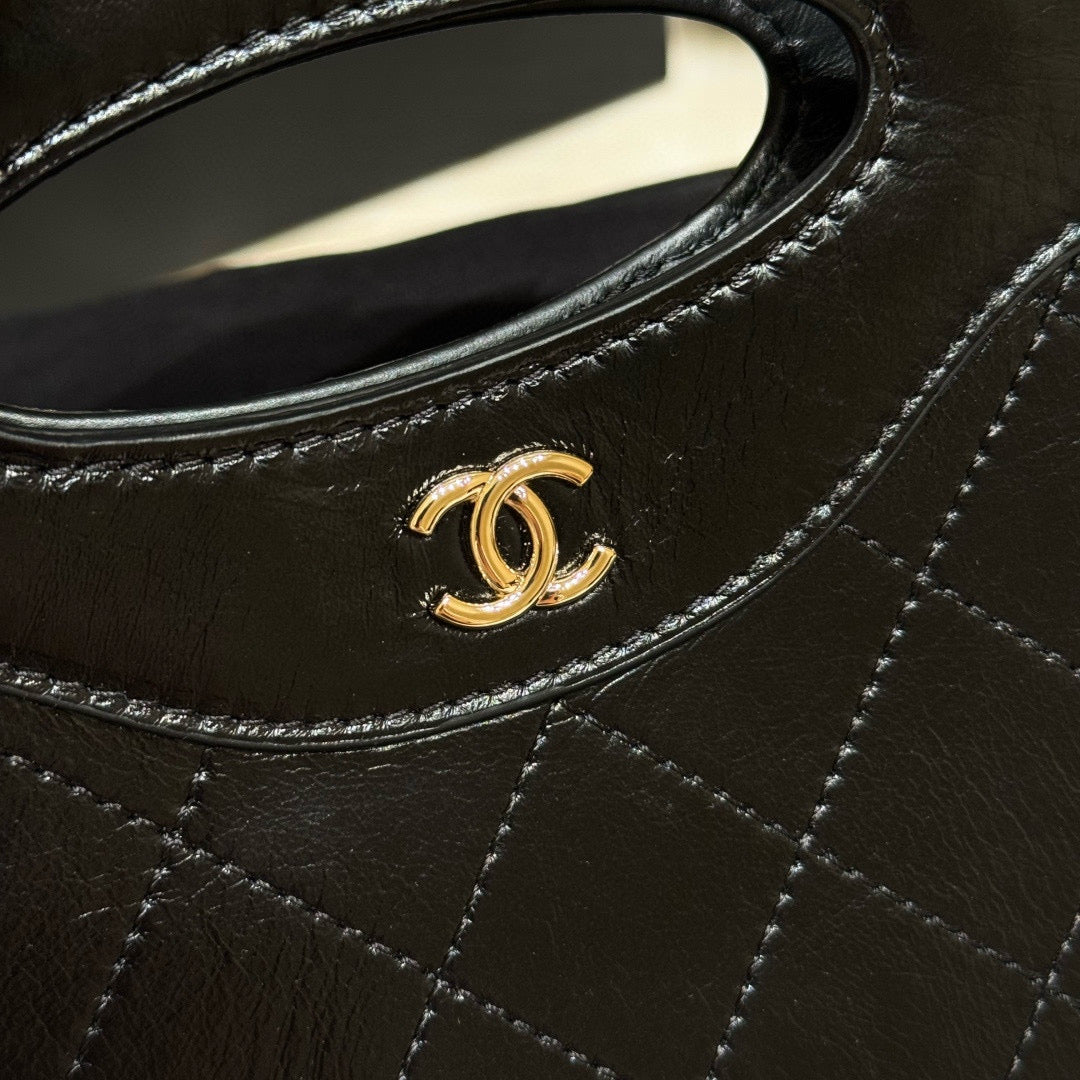 Chanel 31 Nano Mini (20.5x17.5x4cm)