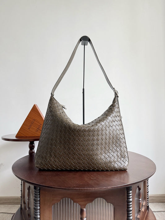 Bottega Veneta Hobo Bag