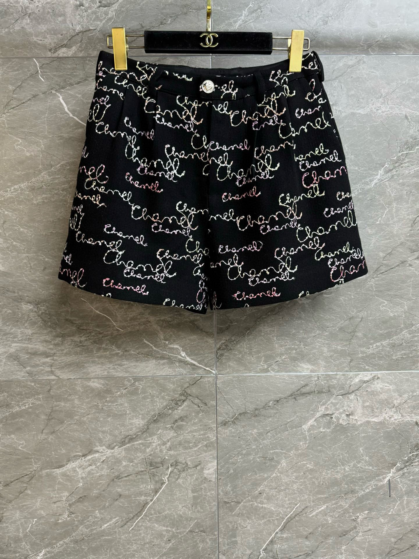 Chanel Short
