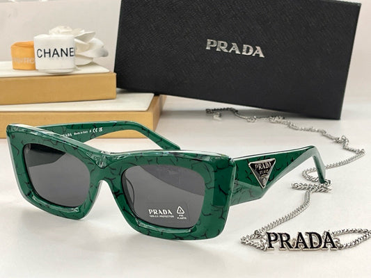 gafas de sol prada