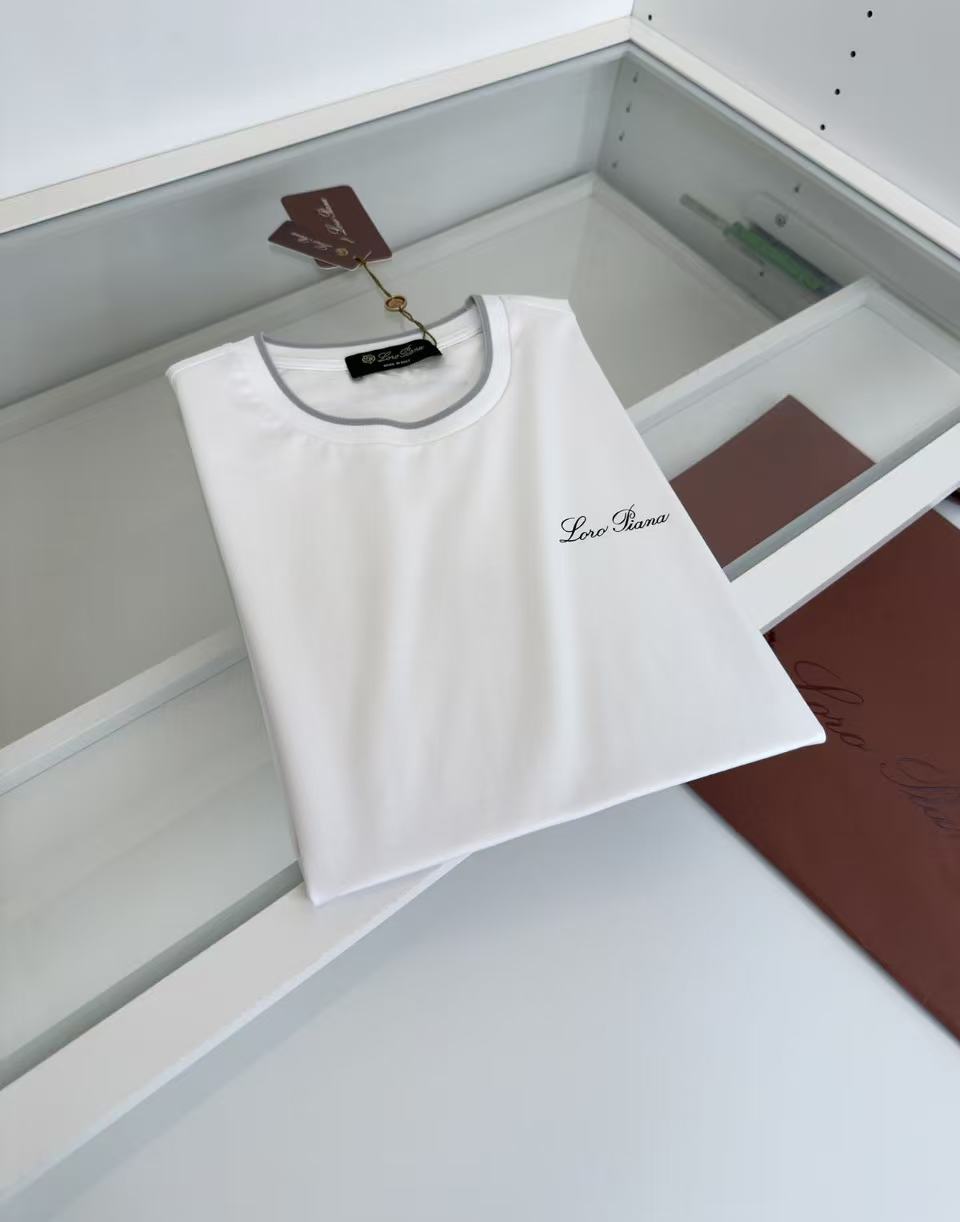 LP T-shirt