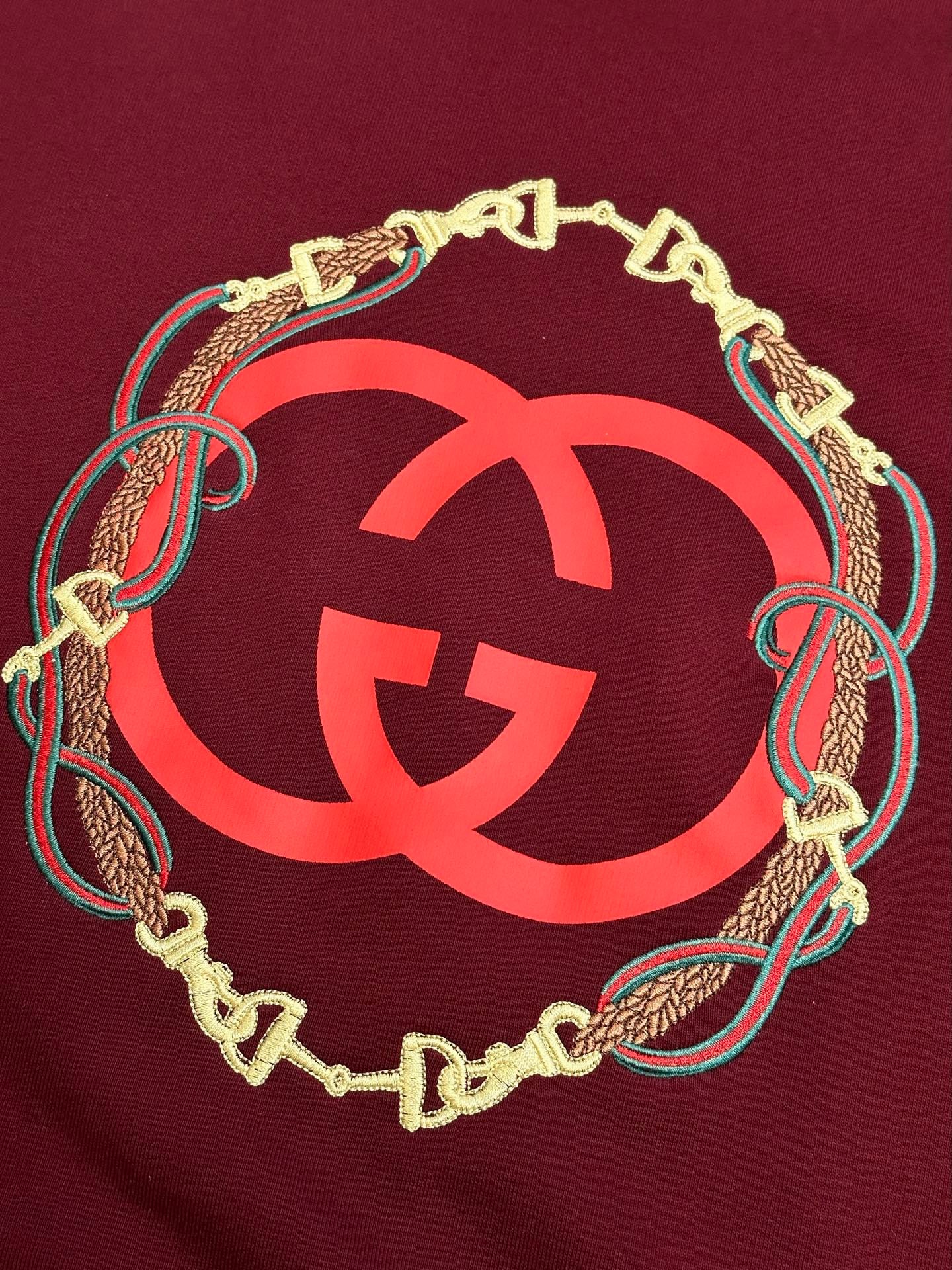 Gucci Sweater
