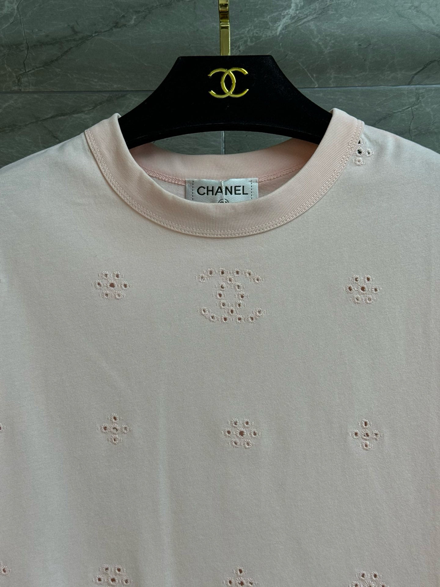 Chanel T-Shirt