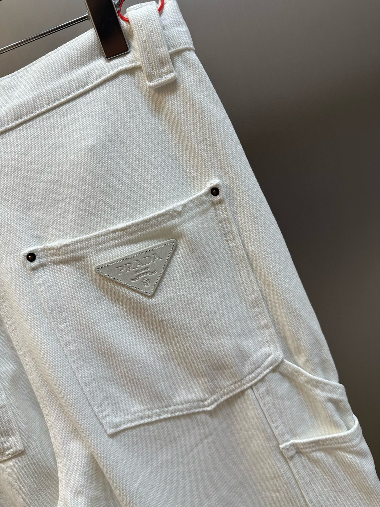 Prada Jean