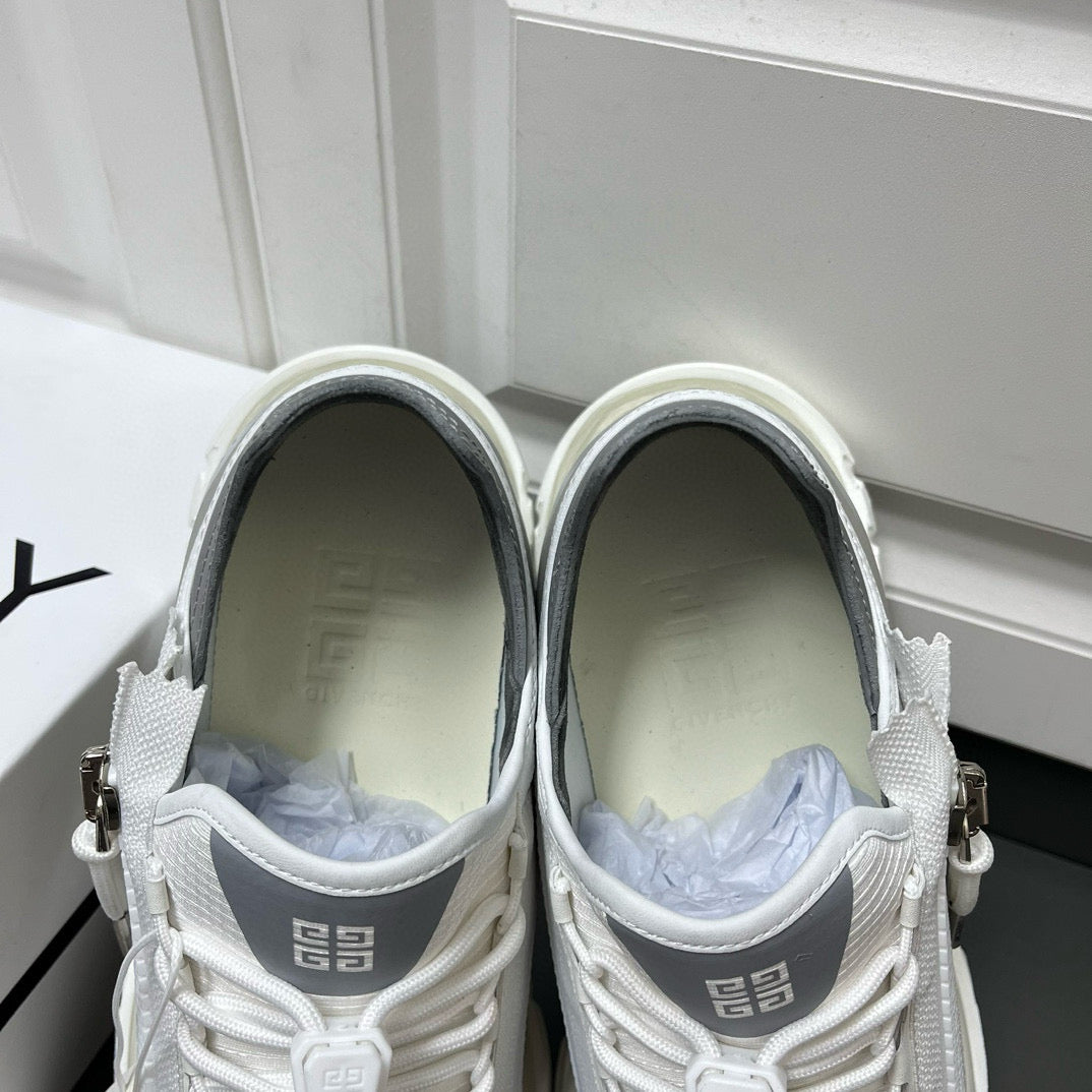 Givenchy Sneakers