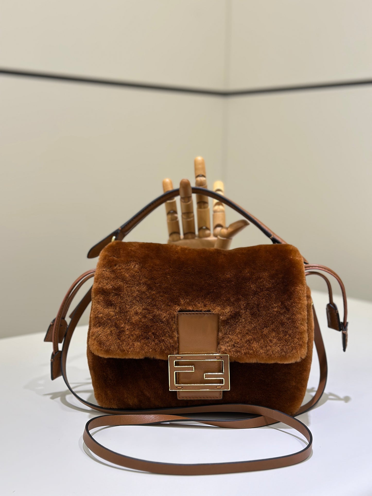 Fendi Mamma Baguette Bag (Small)