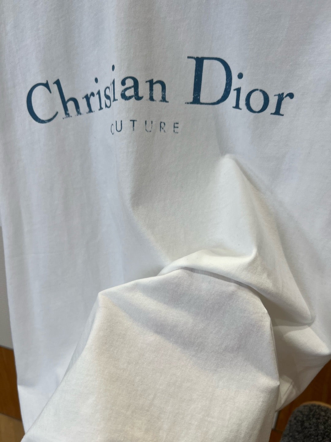 Dior T-shirt