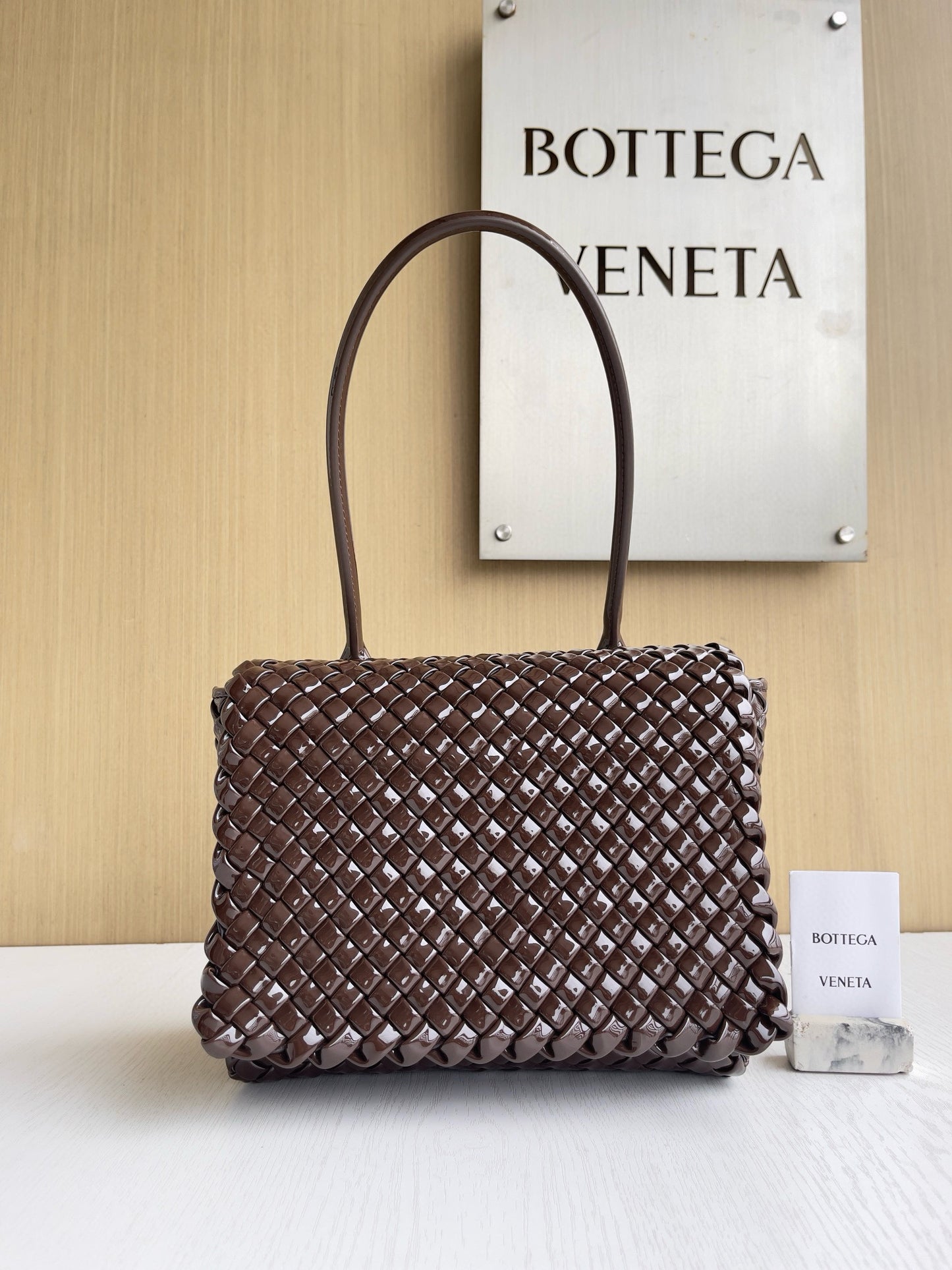 BV Nappa Intrecciato Patti Handbag 26x13x20.5cm