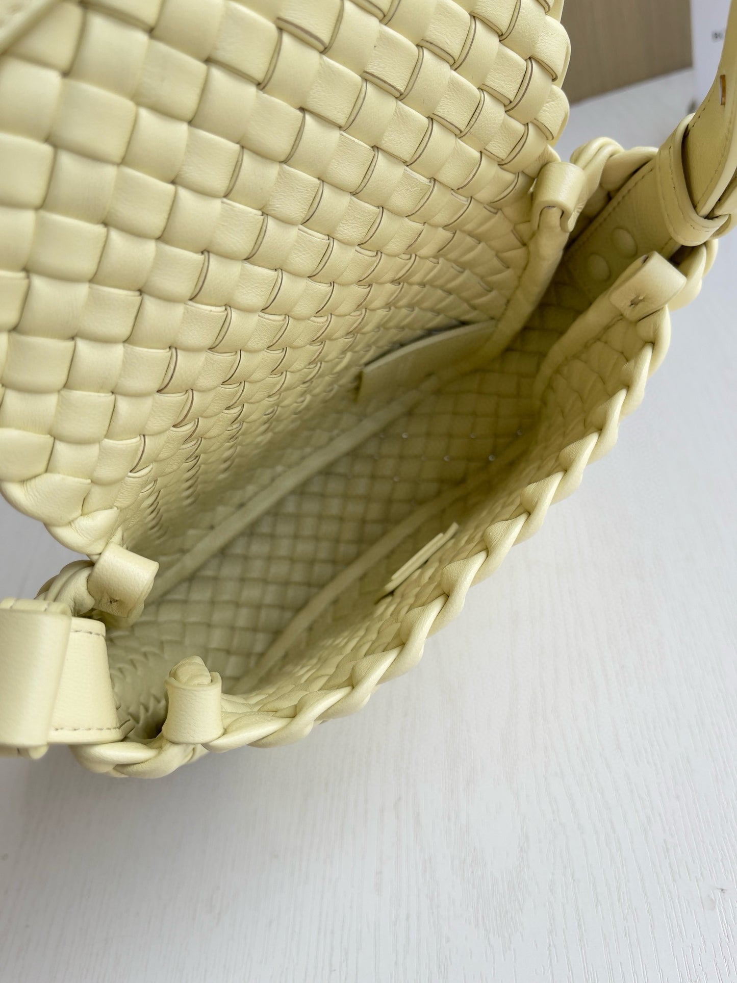 BV Intrecciato Cobble Mini Bag
