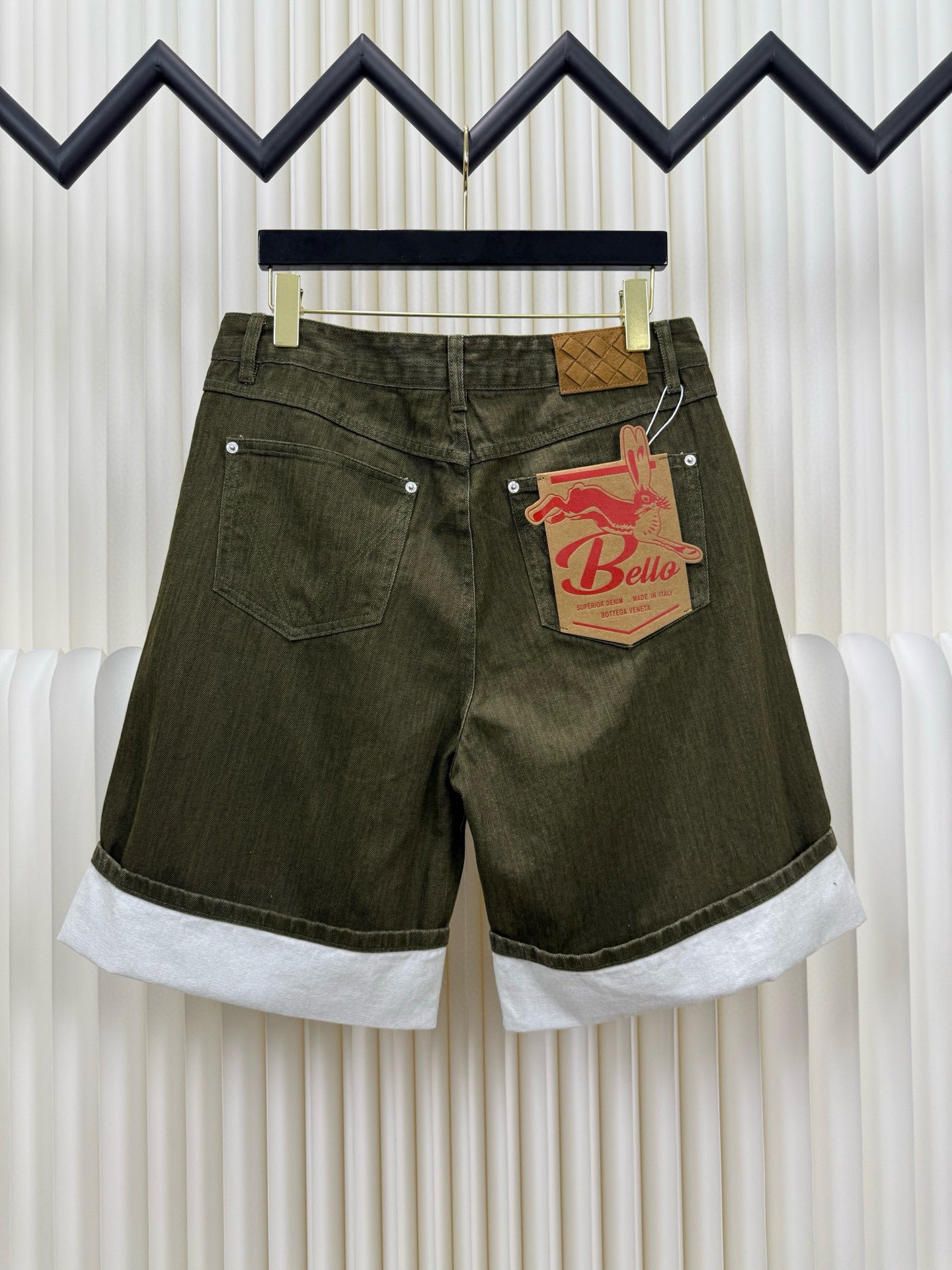 BV Short Pants