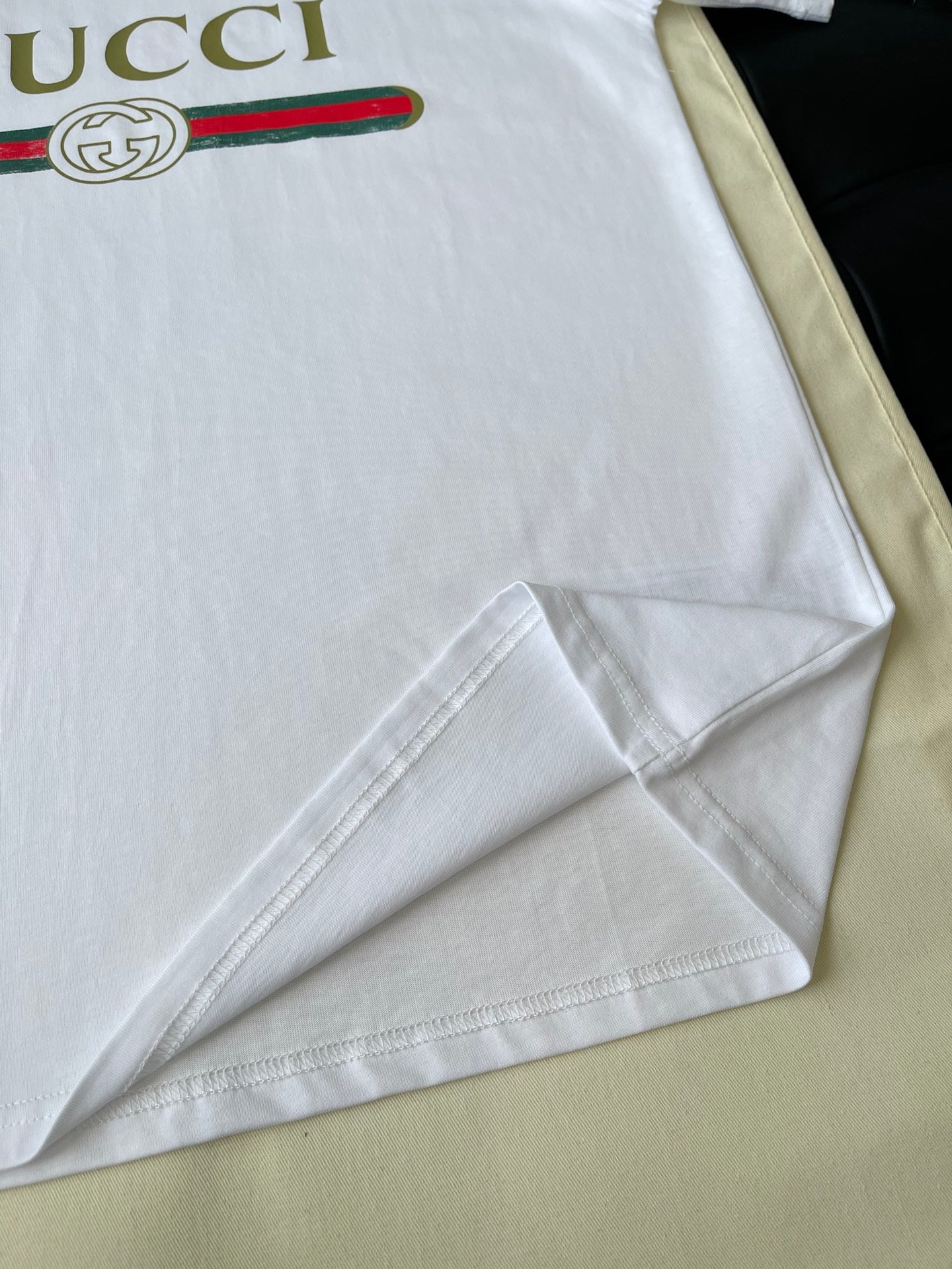 Gucci T-shirt