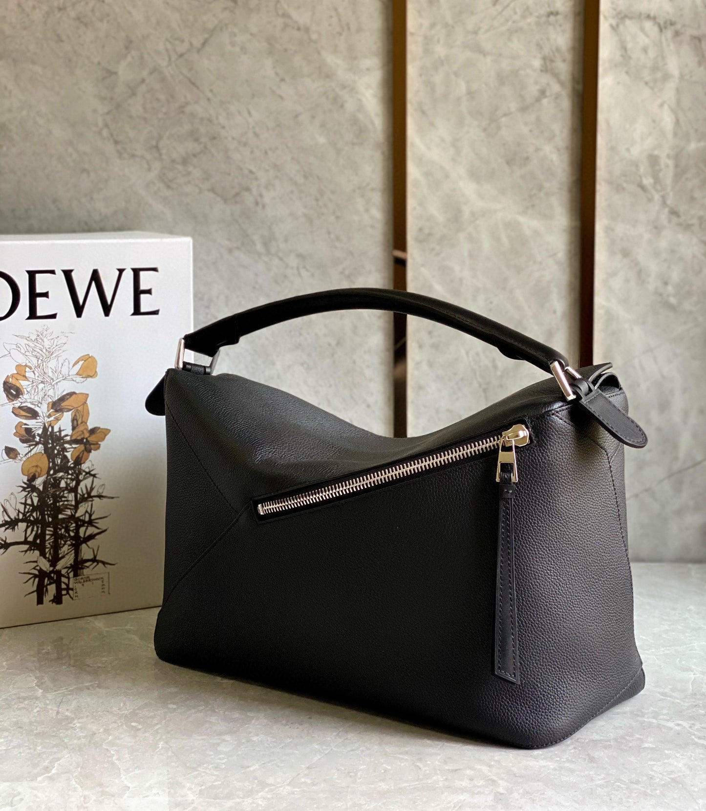 Loewe Puzzle Shoulder Bag(36.5x23x19cm)