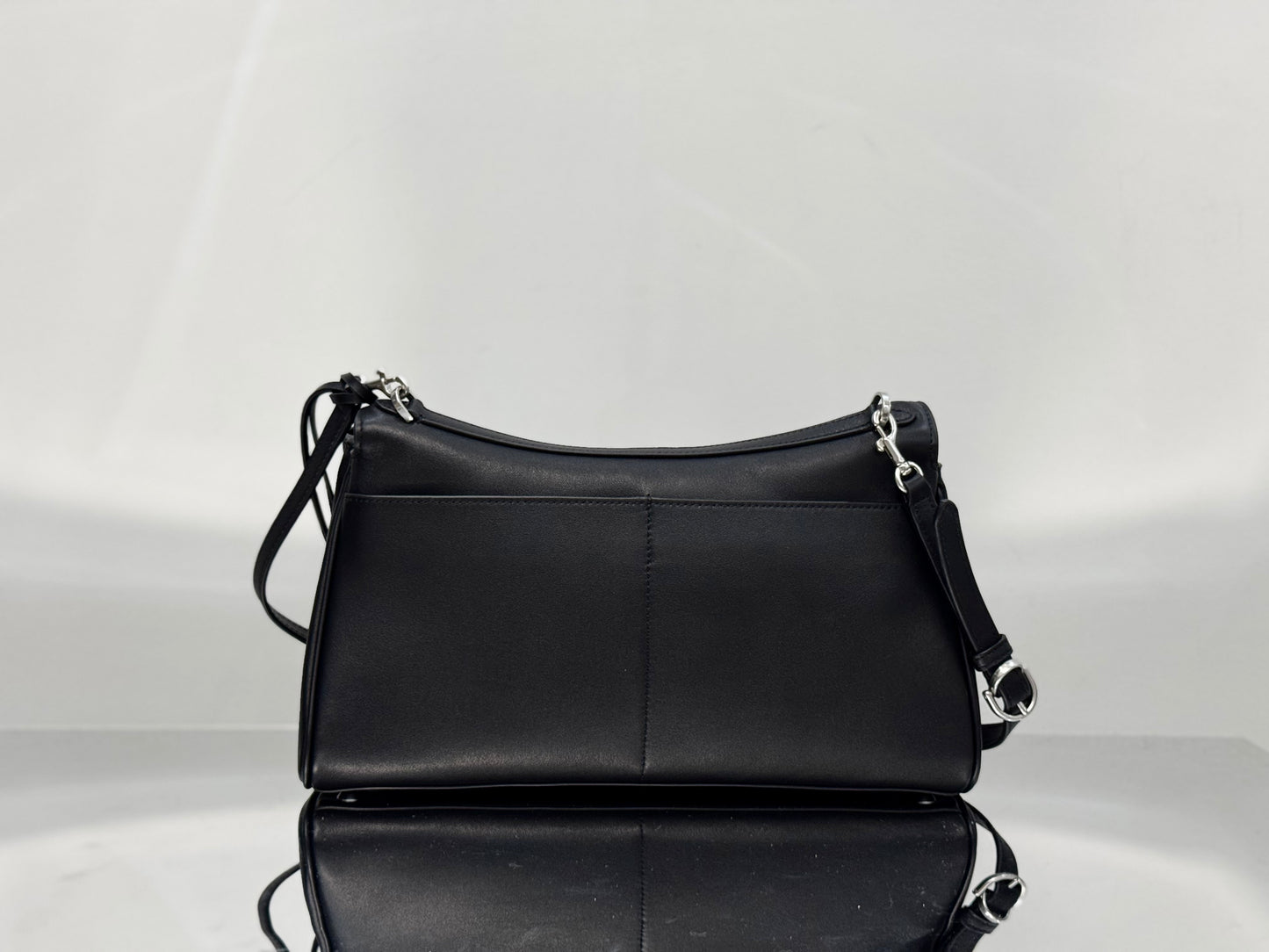 BLCG Medium Leather Rodeo Handbag
(32x6.5x20cm)