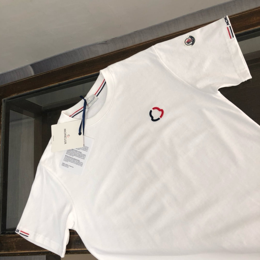 Moncler T-shirt