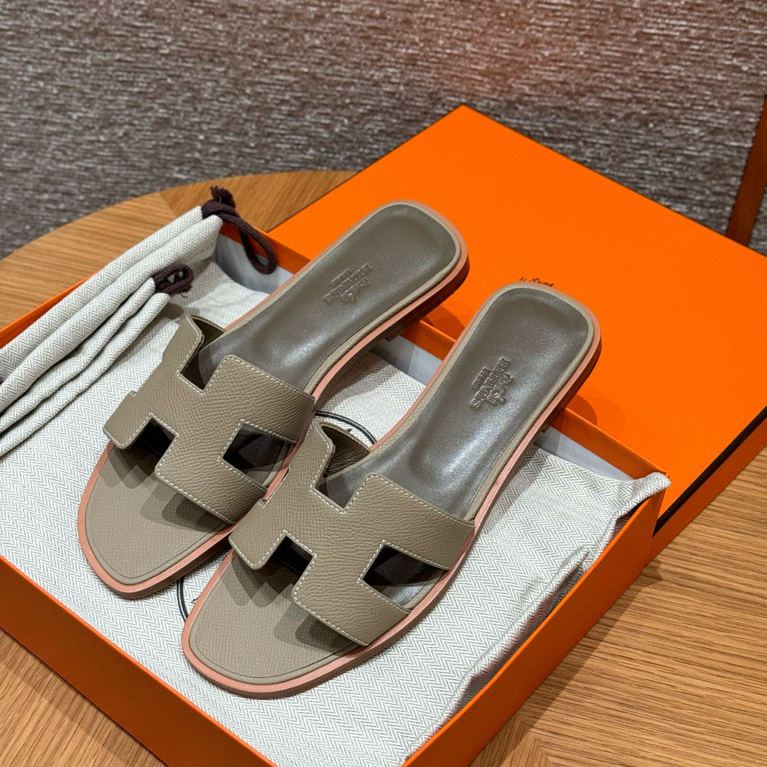 Hermes Sandals
