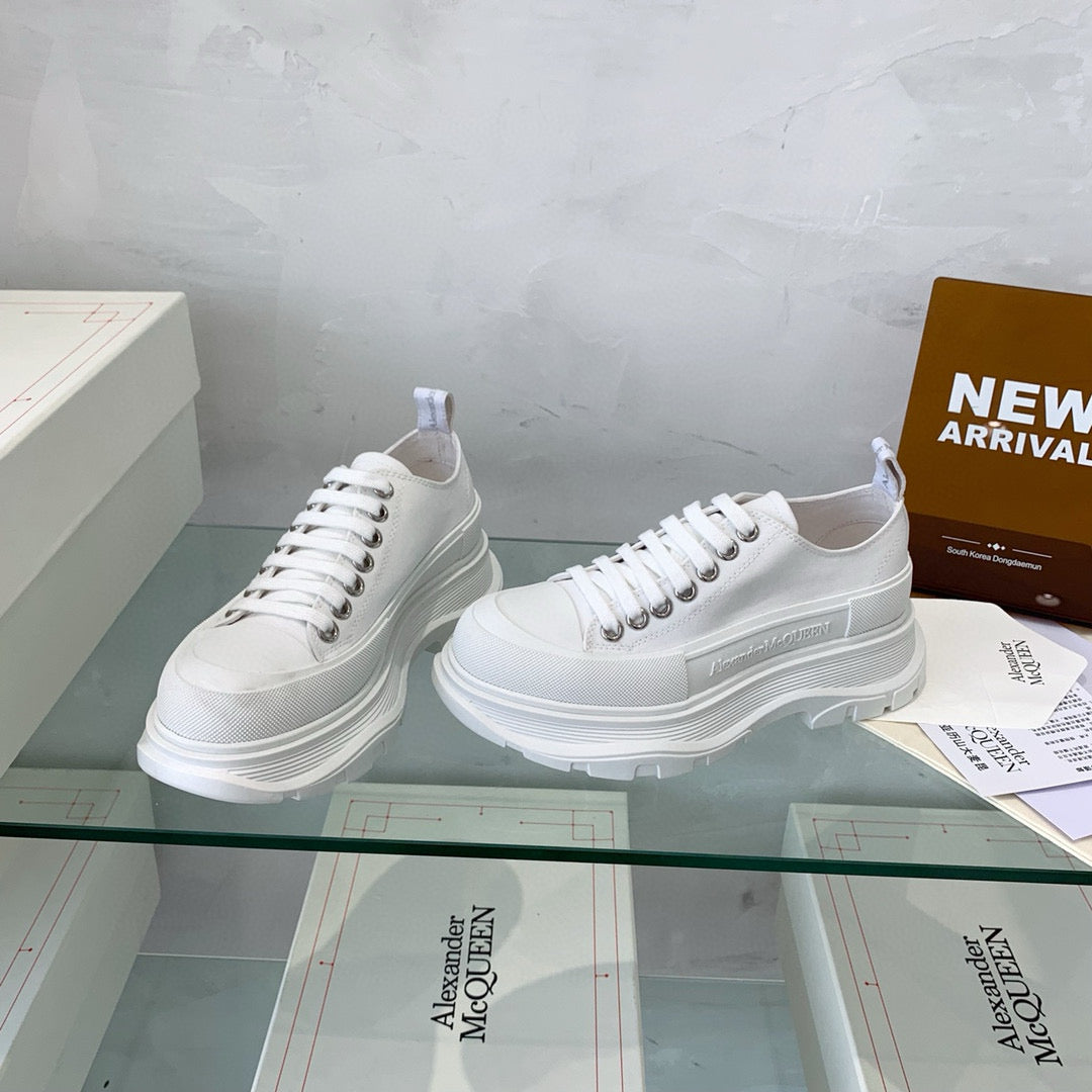 Alexander McQueen Sneakers
