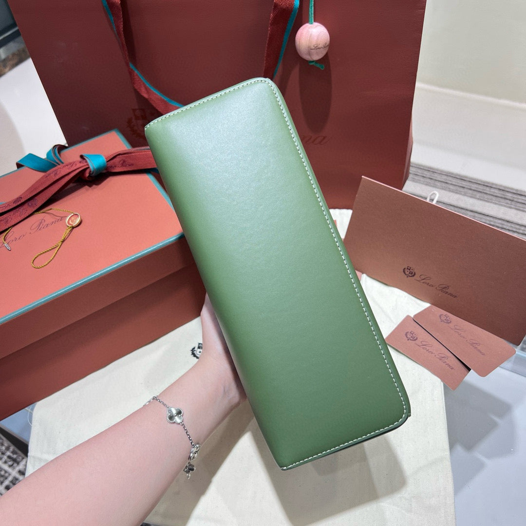 Loro Piana Extra Bag 27