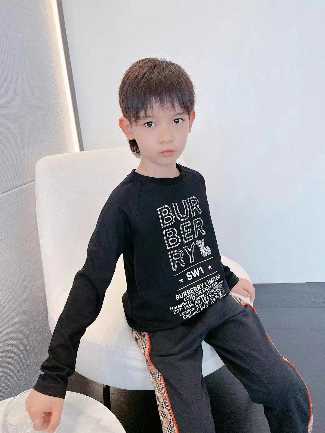 Burberry T-Shirt