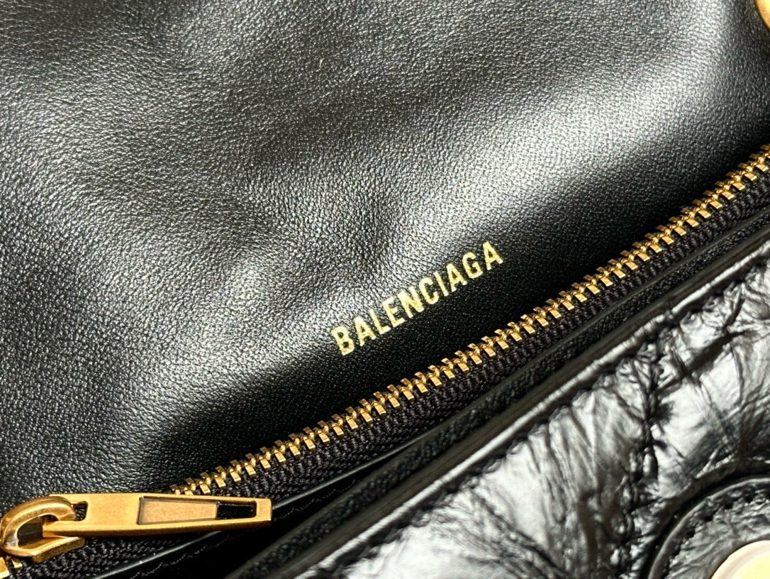 BLCG Crush Handbag(25x15x9.5cm)