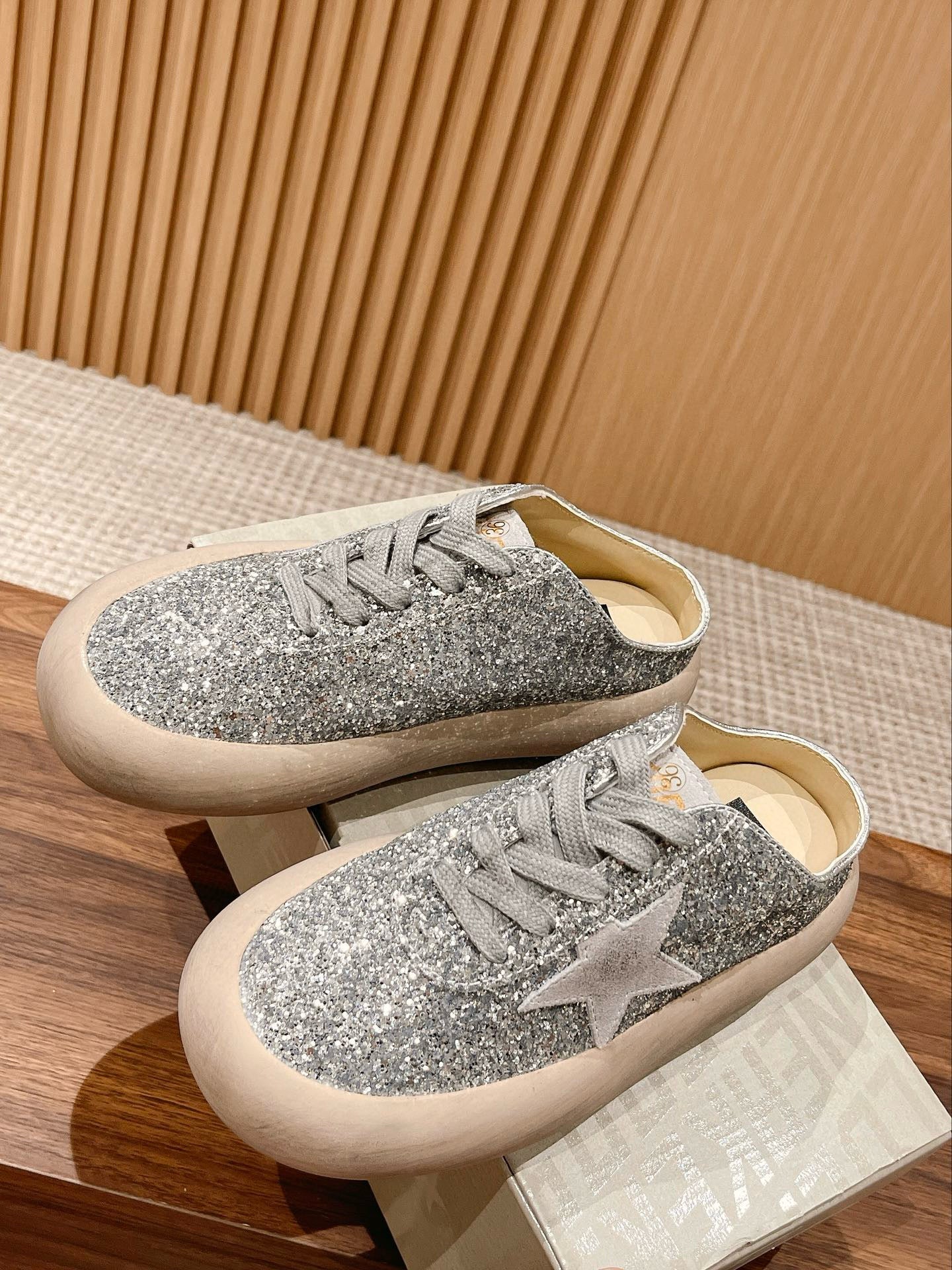 Golden Goose Sneaker