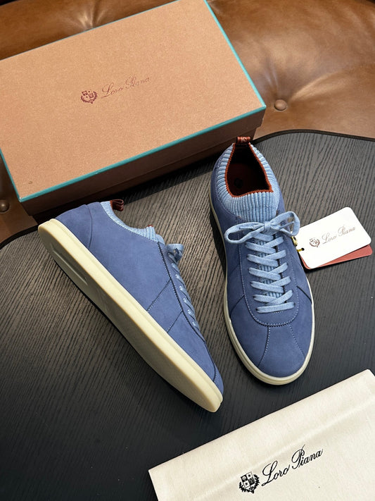 LP Sneakers