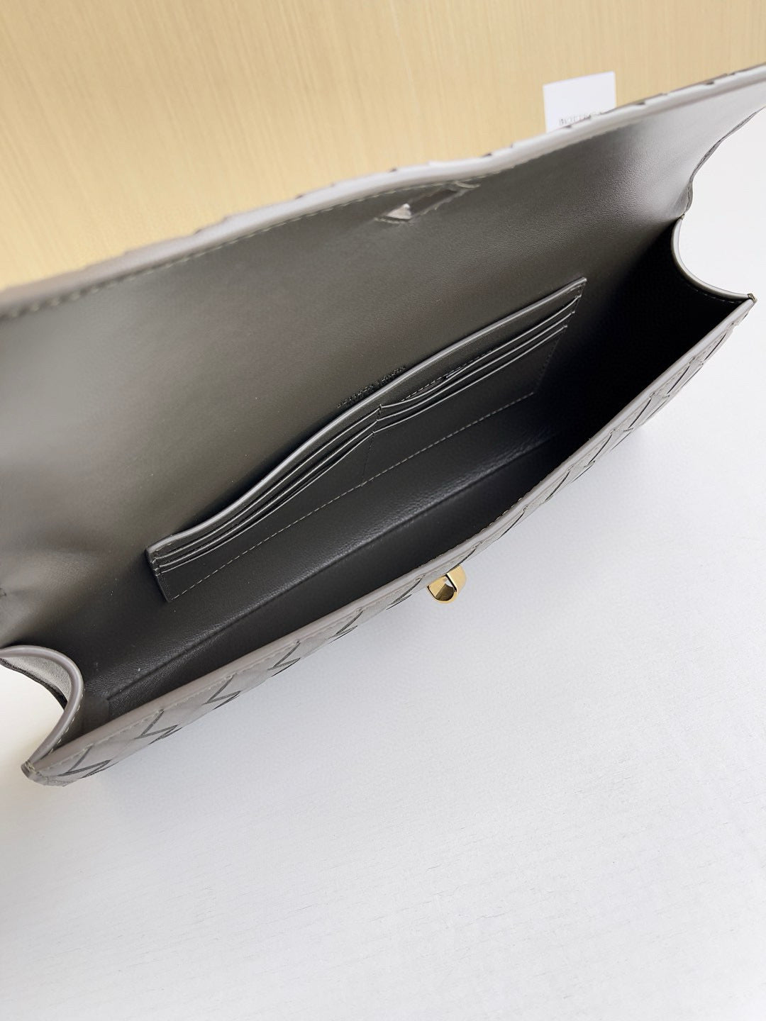BV Andiamo Clutch Bag 31x13x3cm