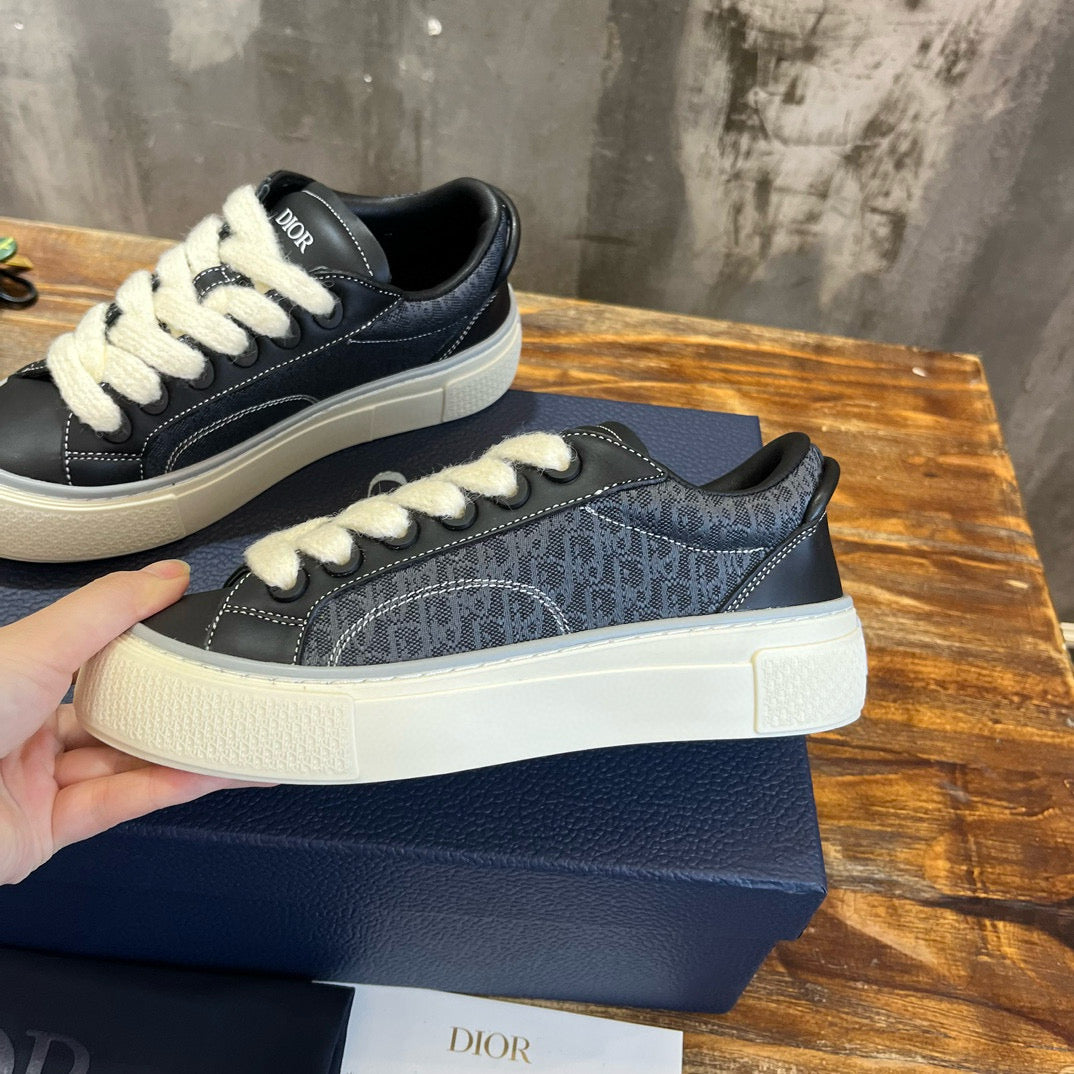 Dior Sneakers