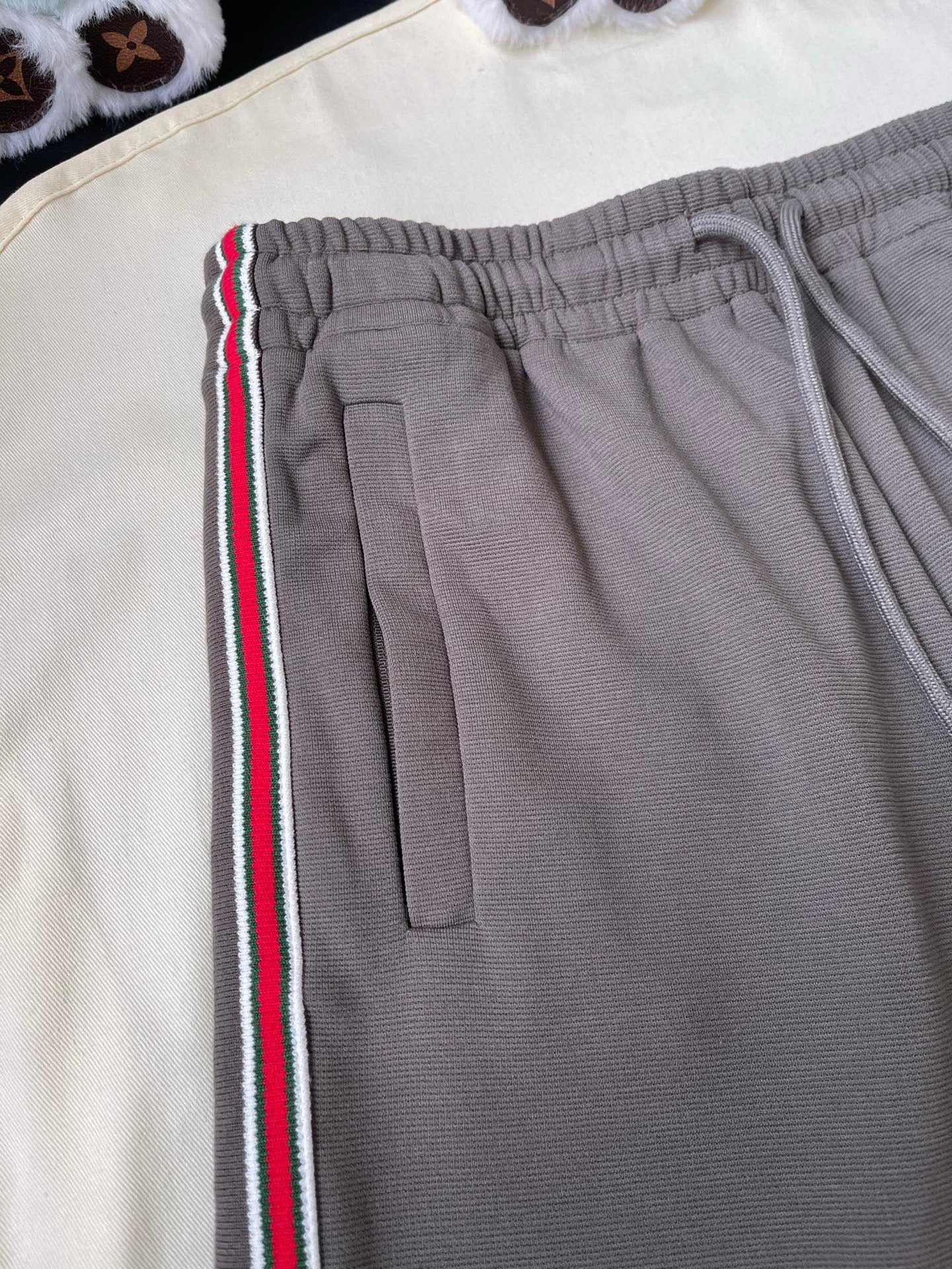 Gucci Short Pants
