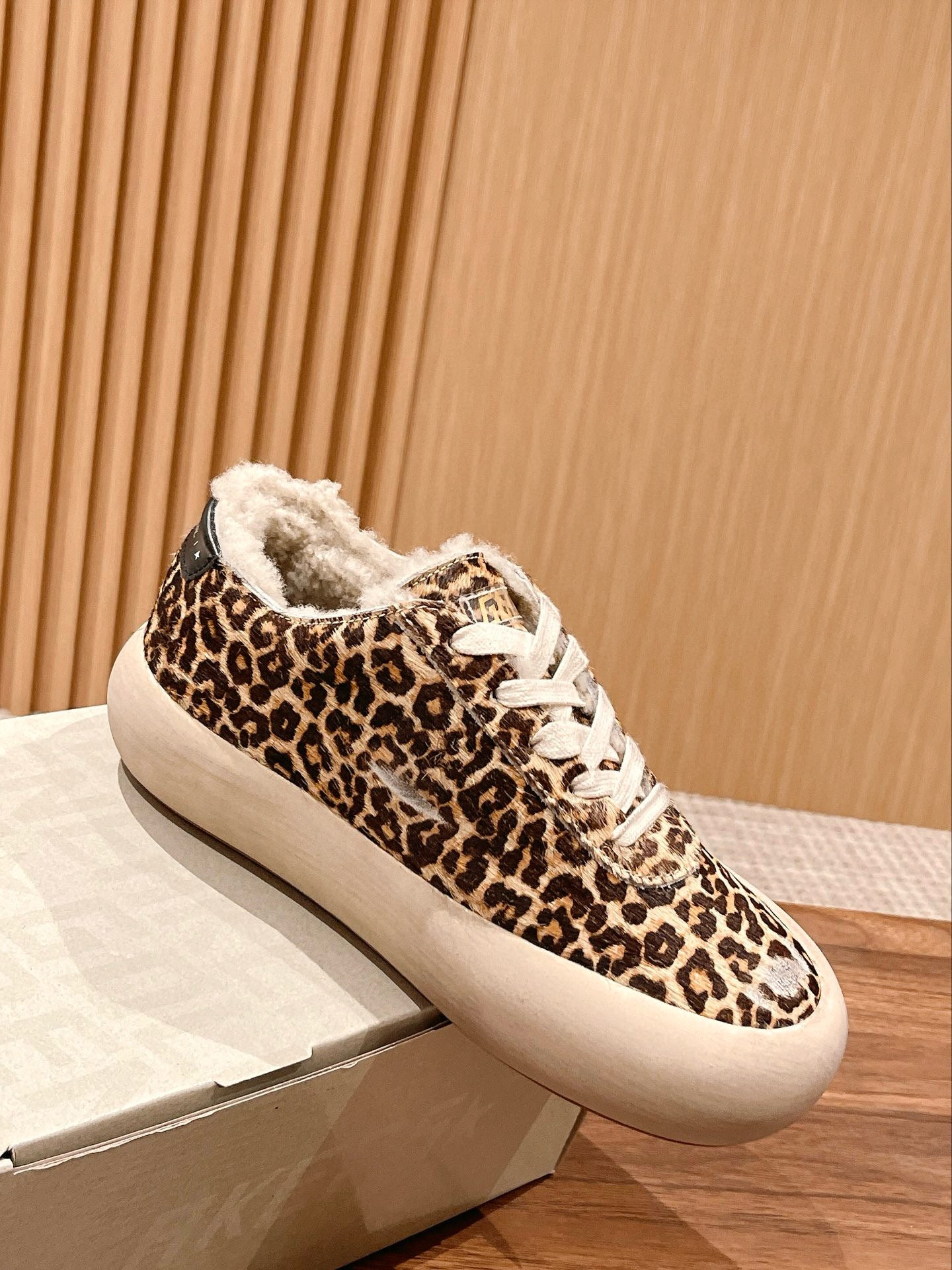 Golden Goose Sneaker