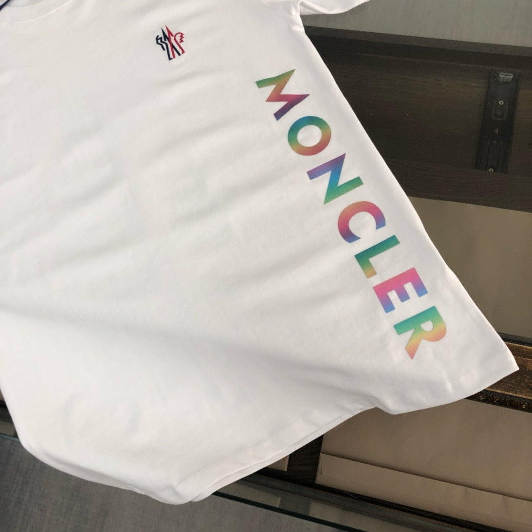 Moncler T-shirt