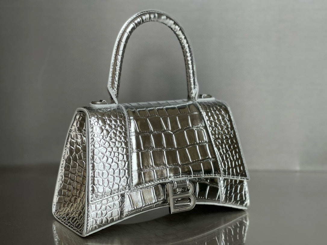 BLCG Hourglass Crocodile Top-handle Handbag
(23x10x24cm)
