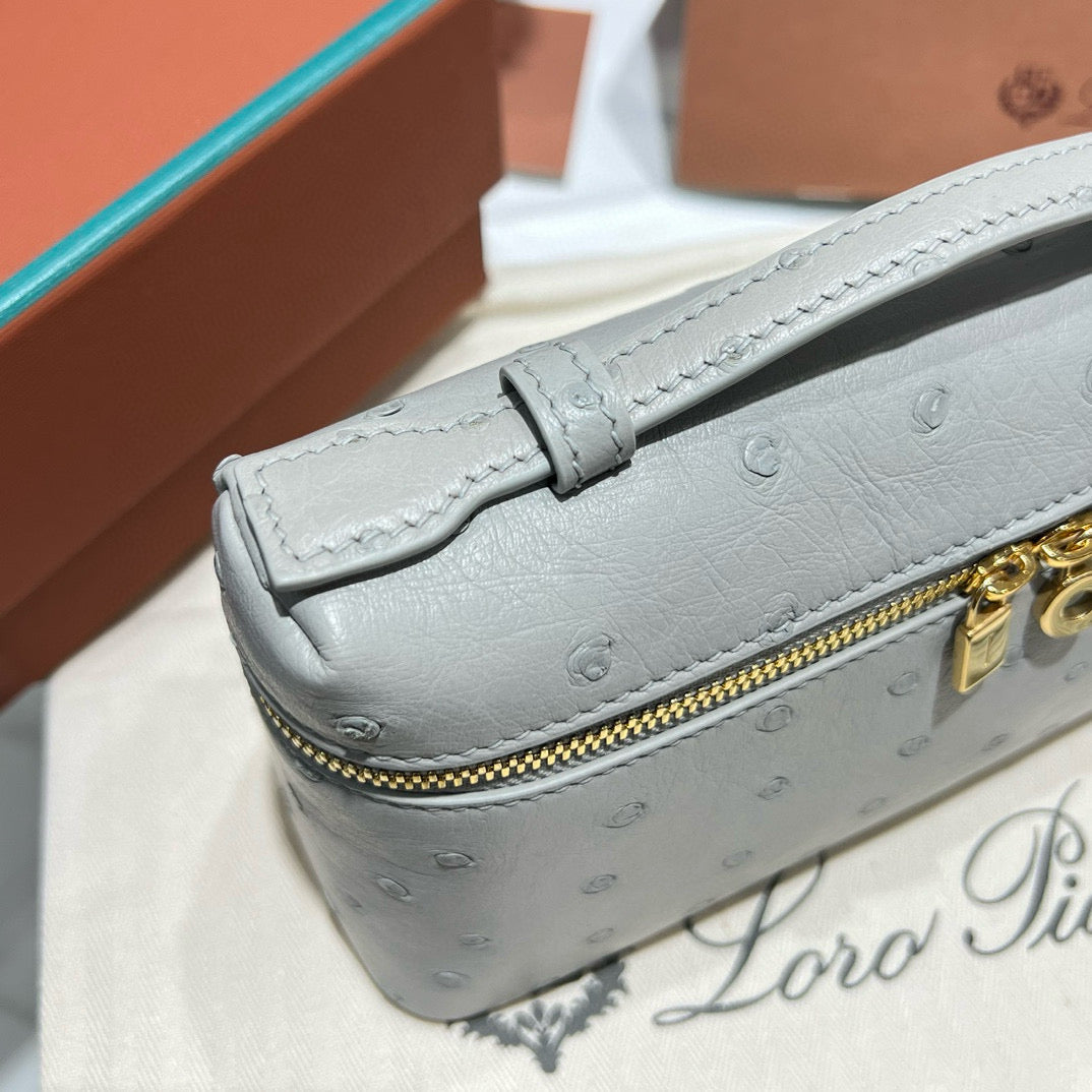 Loro Piana 19 Bag 19x7x12cm